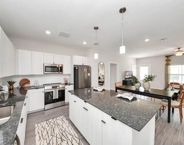 7711 Longmire Road - Photo Thumbnail 16