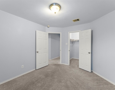 11745 Logan Ridge Drive - Photo Thumbnail 19