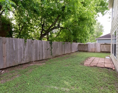 11745 Logan Ridge Drive - Photo Thumbnail 32