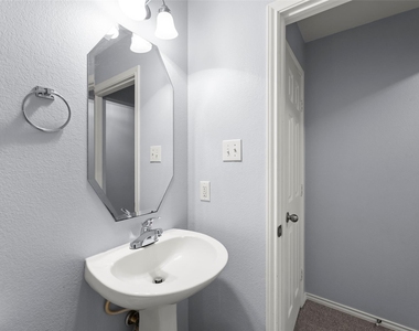 11745 Logan Ridge Drive - Photo Thumbnail 3