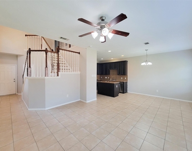 17146 Amarose - Photo Thumbnail 7