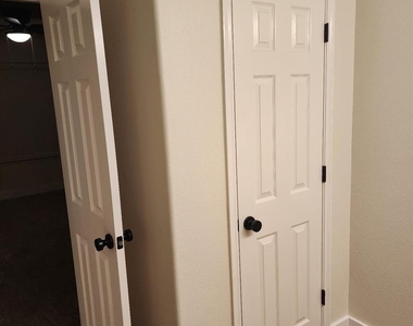 4519 Woodspring Glen Lane - Photo Thumbnail 43