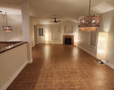 4519 Woodspring Glen Lane - Photo Thumbnail 36