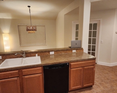 4519 Woodspring Glen Lane - Photo Thumbnail 4