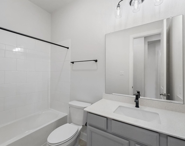 10518 William Park Drive - Photo Thumbnail 11
