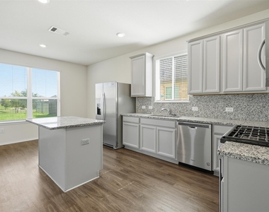 25626 Pannier Place - Photo Thumbnail 11
