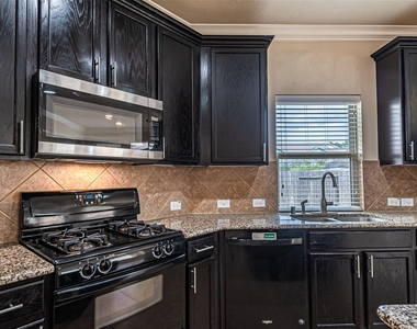 11507 Bermondsey Drive - Photo Thumbnail 15