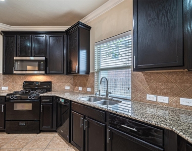 11507 Bermondsey Drive - Photo Thumbnail 16
