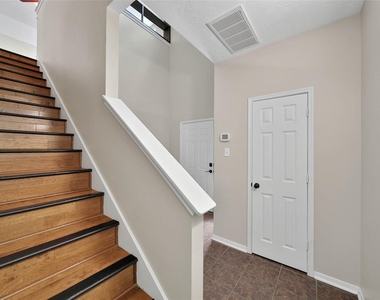 3323 Masters Point Drive - Photo Thumbnail 22