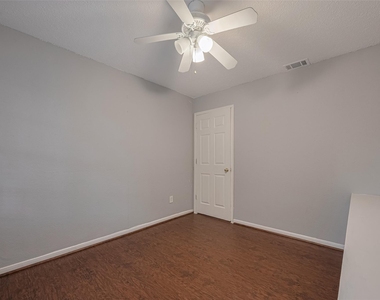 3610 Bee Bayou Lane - Photo Thumbnail 22