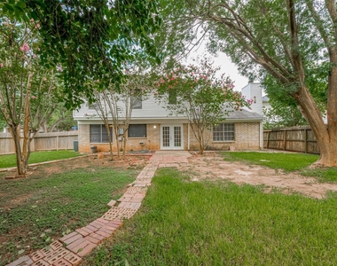 3610 Bee Bayou Lane - Photo Thumbnail 38
