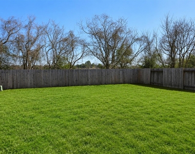 6702 Albion Cresent Drive - Photo Thumbnail 35