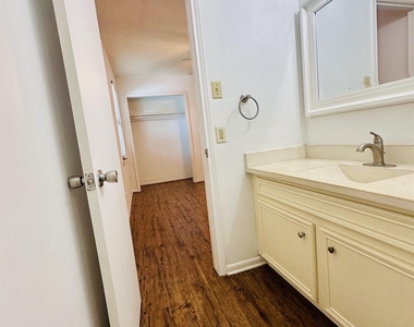 1413 Bonanza Road - Photo Thumbnail 23