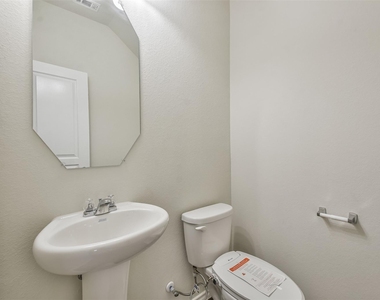 5047 Royal Amber Lane - Photo Thumbnail 21