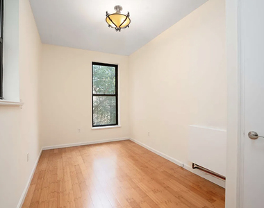 312 West 101st Street - Photo Thumbnail 3
