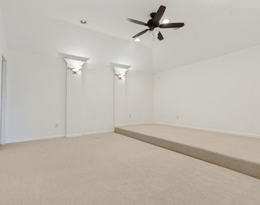 9318 Rainbluff Lane - Photo Thumbnail 22