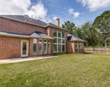 9318 Rainbluff Lane - Photo Thumbnail 29