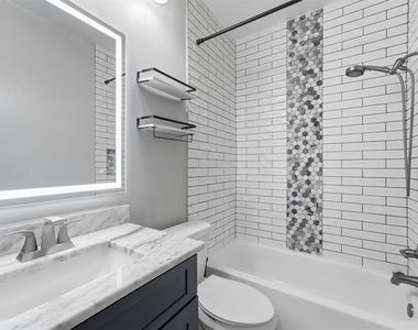 3319 Vista Lake Drive - Photo Thumbnail 8