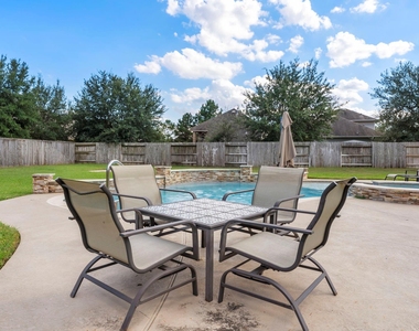 119 Wood Drake Place - Photo Thumbnail 42