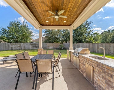 119 Wood Drake Place - Photo Thumbnail 47