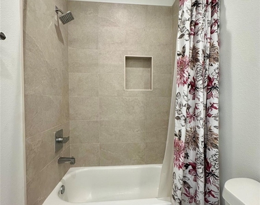 203 Danna Lane - Photo Thumbnail 15