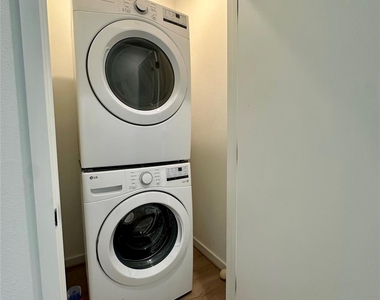 203 Danna Lane - Photo Thumbnail 16