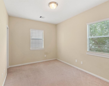5734a Kansas Street - Photo Thumbnail 25