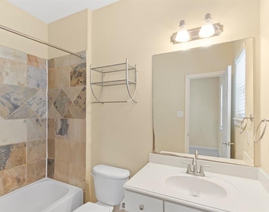 5734a Kansas Street - Photo Thumbnail 27