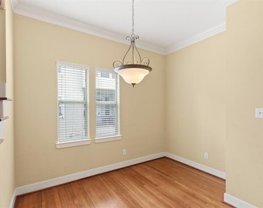 5734a Kansas Street - Photo Thumbnail 10