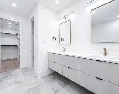 319 N Nagle Street - Photo Thumbnail 40