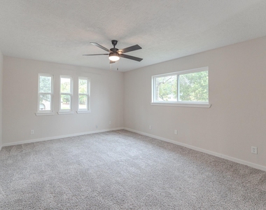 28814 Enchanted Drive - Photo Thumbnail 20