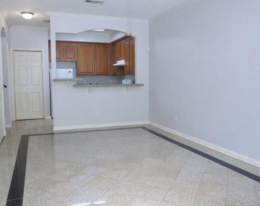 9400 Bellaire Boulevard - Photo Thumbnail 1