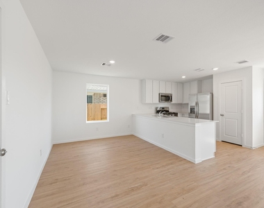 1102 Rustic Willow Drive - Photo Thumbnail 13