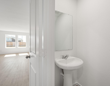 1102 Rustic Willow Drive - Photo Thumbnail 10