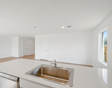 1102 Rustic Willow Drive - Photo Thumbnail 8