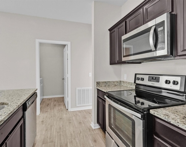 1028 White Birch Lane - Photo Thumbnail 11