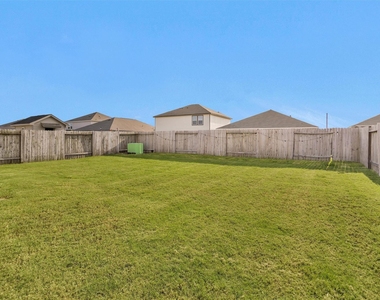 1028 White Birch Lane - Photo Thumbnail 22