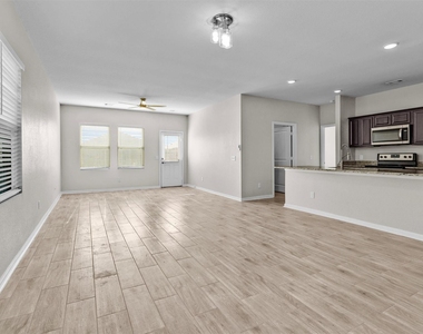 1028 White Birch Lane - Photo Thumbnail 4