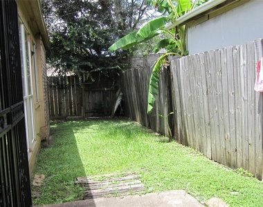 12461 Wellington Park Drive - Photo Thumbnail 12