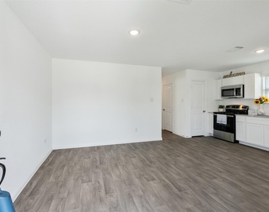 16462 Valerie Marie Place - Photo Thumbnail 1