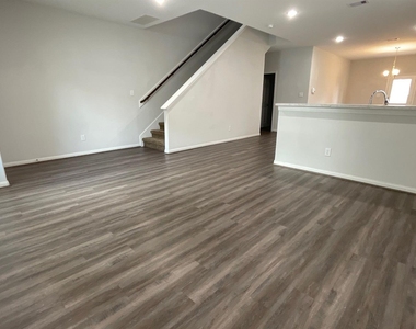 8215 Gallahad Street - Photo Thumbnail 2