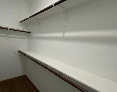 8215 Gallahad Street - Photo Thumbnail 11