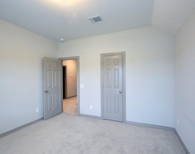9643 Thimbleweed Drive - Photo Thumbnail 38