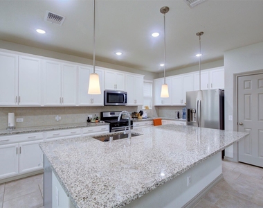 9643 Thimbleweed Drive - Photo Thumbnail 8