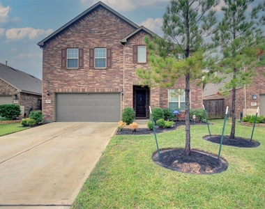 9643 Thimbleweed Drive - Photo Thumbnail 3