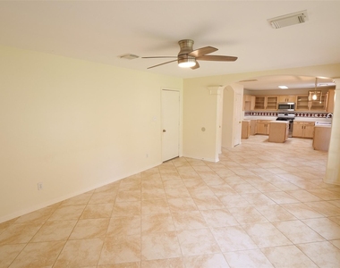 23822 Hopewell Drive - Photo Thumbnail 13
