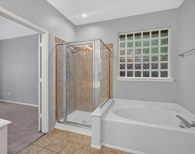 26 Millport Drive - Photo Thumbnail 16