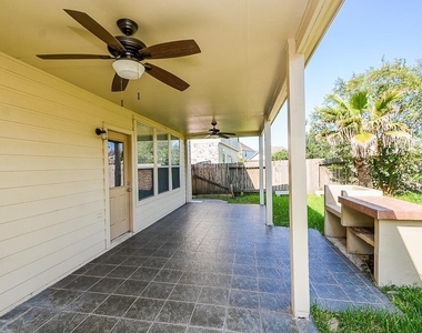 18334 Grove Brook Lane - Photo Thumbnail 13