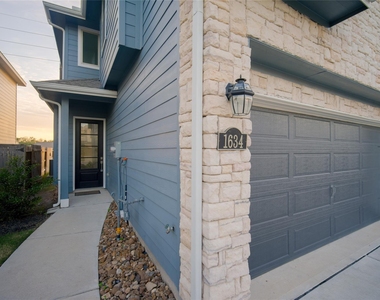 1634 Ryon Falls Drive - Photo Thumbnail 1