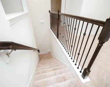 1634 Ryon Falls Drive - Photo Thumbnail 17